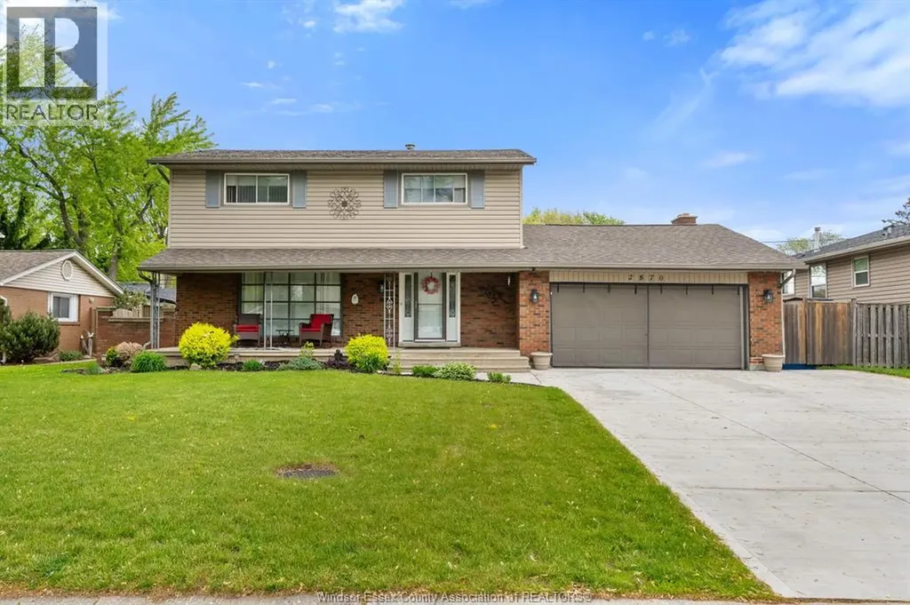 2870 Glenwood Avenue Windsor ON N9E 2X8