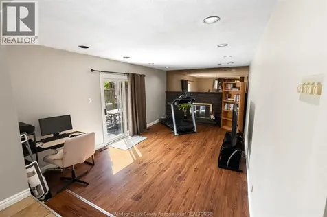 2870 Glenwood Avenue Windsor ON N9E 2X8