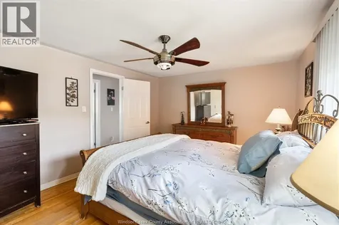2870 Glenwood Avenue Windsor ON N9E 2X8
