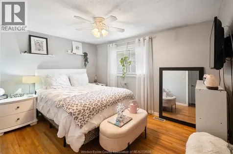 2870 Glenwood Avenue Windsor ON N9E 2X8
