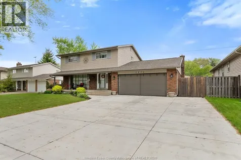 2870 Glenwood Avenue Windsor ON N9E 2X8