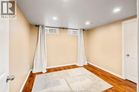 2870 Glenwood Avenue Windsor ON N9E 2X8