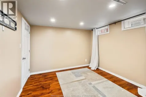 2870 Glenwood Avenue Windsor ON N9E 2X8