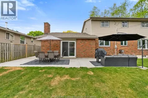 2870 Glenwood Avenue Windsor ON N9E 2X8