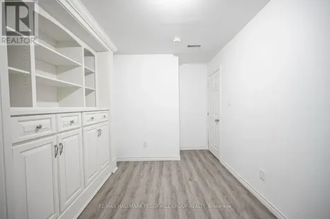 32 54th Street South Wasaga Beach ON L9Z 1W9
