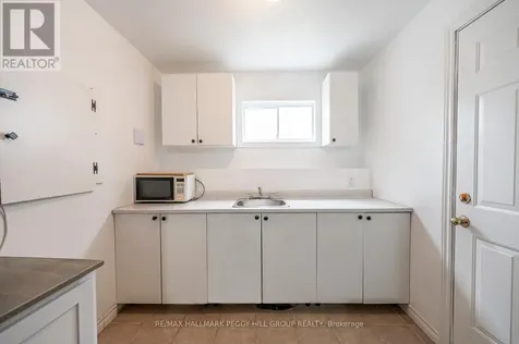 32 54th Street South Wasaga Beach ON L9Z 1W9