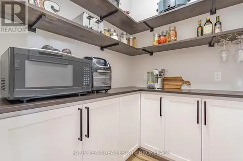 116 Mamie Avenue Wasaga Beach ON L9Z 2P6