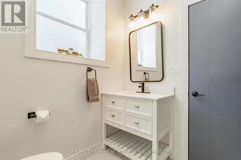116 Mamie Avenue Wasaga Beach ON L9Z 2P6