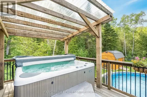 116 Mamie Avenue Wasaga Beach ON L9Z 2P6