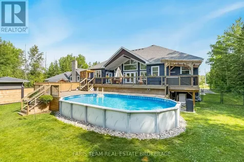 116 Mamie Avenue Wasaga Beach ON L9Z 2P6