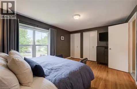 27 Glen Avon Crescent Kitchener ON N2N 1C2