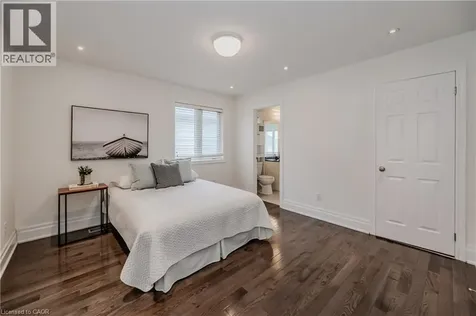 498 Thomas Slee Drive Kitchener ON N2P 2Y1
