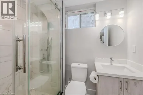 498 Thomas Slee Drive Kitchener ON N2P 2Y1