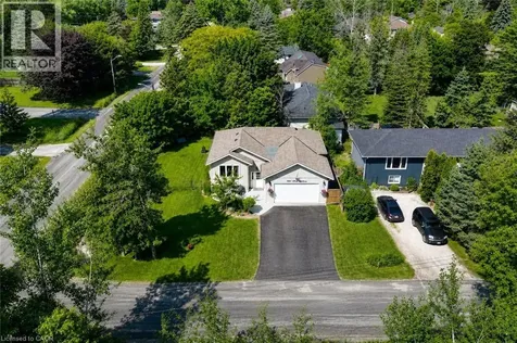1680 Timmins Avenue Innisfil ON L9S 1S8