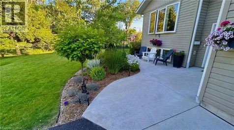 1680 Timmins Avenue Innisfil ON L9S 1S8