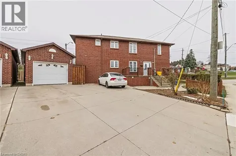 107 Horning Drive Hamilton ON L9C 6L2