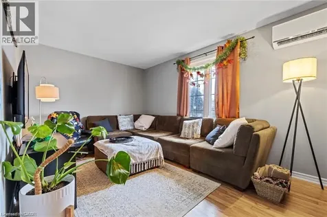 107 Horning Drive Hamilton ON L9C 6L2