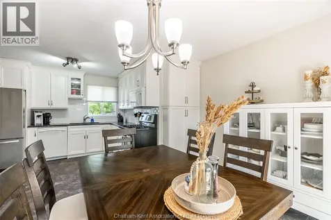 26 Fieldstone Place Chatham ON N7L 5N1