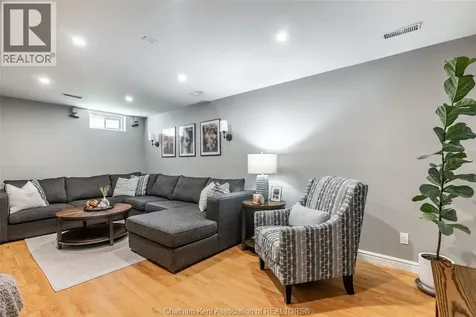 26 Fieldstone Place Chatham ON N7L 5N1