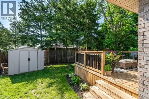 26 Fieldstone Place Chatham ON N7L 5N1