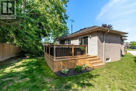 26 Fieldstone Place Chatham ON N7L 5N1