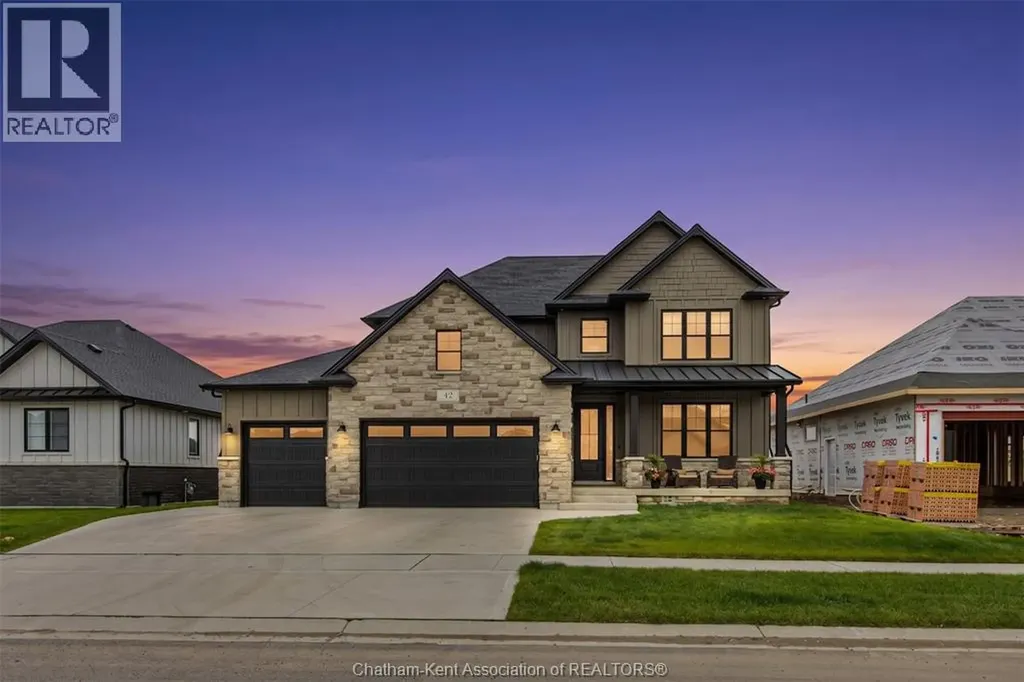42 Rosewood Crescent Chatham ON N7M 0V4