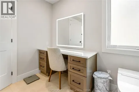 42 Rosewood Crescent Chatham ON N7M 0V4
