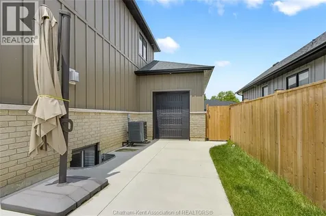 42 Rosewood Crescent Chatham ON N7M 0V4