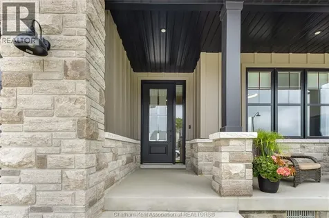 42 Rosewood Crescent Chatham ON N7M 0V4