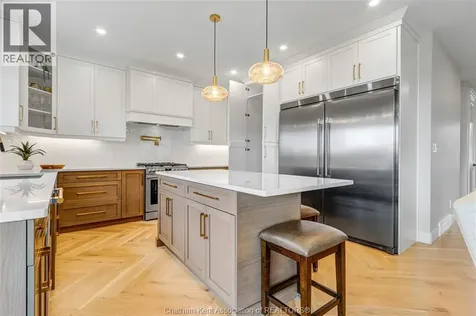 42 Rosewood Crescent Chatham ON N7M 0V4