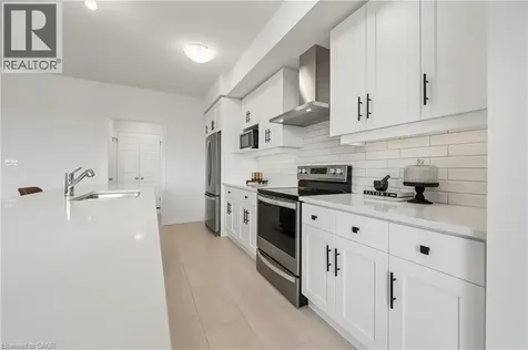 80 Lomond Lane Kitchener ON N2R 0R4