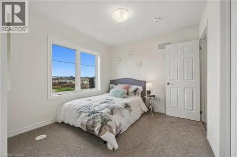 80 Lomond Lane Kitchener ON N2R 0R4