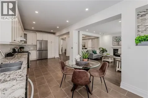 498 Thomas Slee Drive Kitchener ON N2P 2Y1