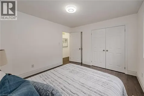 498 Thomas Slee Drive Kitchener ON N2P 2Y1