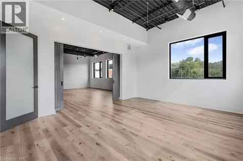 112 King Street West Dundas ON L9H 1V2