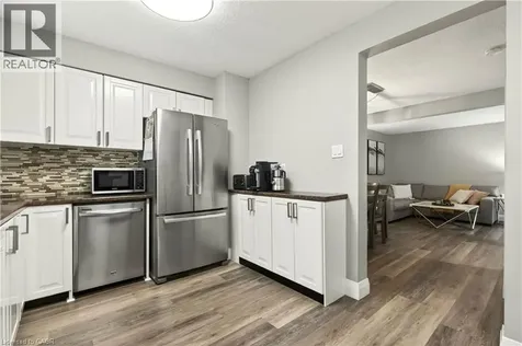 2185 Fairchild Boulevard Burlington ON L7P 3P6
