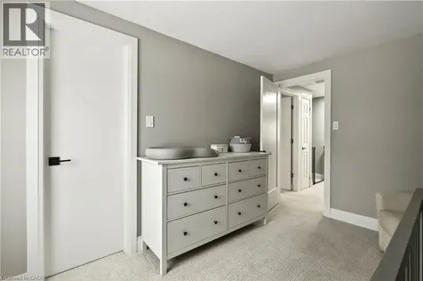 2185 Fairchild Boulevard Burlington ON L7P 3P6
