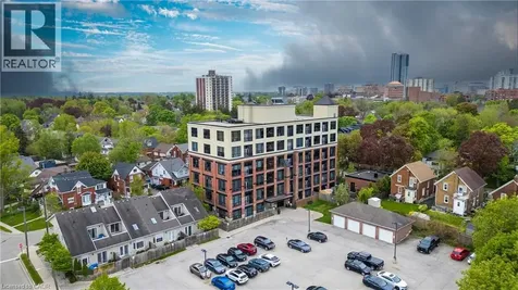 120 Mansion Street Kitchener ON N2H 0A1