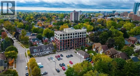 120 Mansion Street Kitchener ON N2H 0A1
