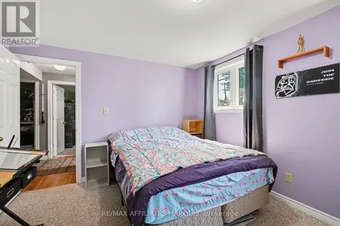 7496 Roger Stevens Drive Montague ON K7A 4X9