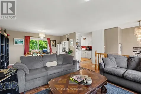 7496 Roger Stevens Drive Montague ON K7A 4X9