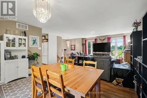 7496 Roger Stevens Drive Montague ON K7A 4X9