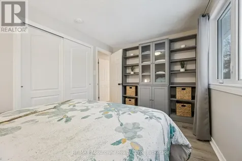 637 Lomond Crescent Burlington (shoreacres) ON L7L 2N8