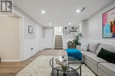 637 Lomond Crescent Burlington (shoreacres) ON L7L 2N8