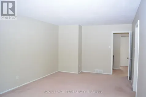 280 Mcclellan Road Ottawa ON K2H 8P8