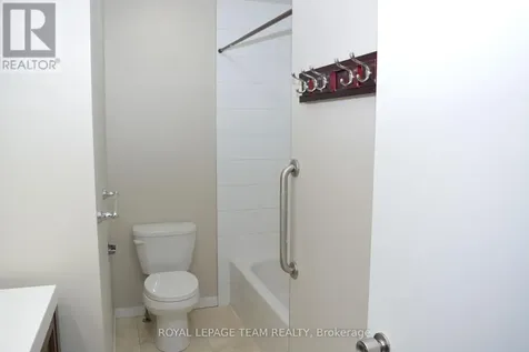 280 Mcclellan Road Ottawa ON K2H 8P8
