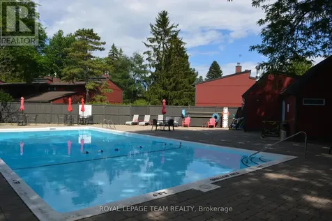 280 Mcclellan Road Ottawa ON K2H 8P8
