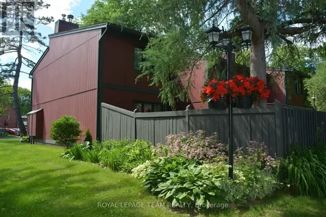 280 Mcclellan Road Ottawa ON K2H 8P8