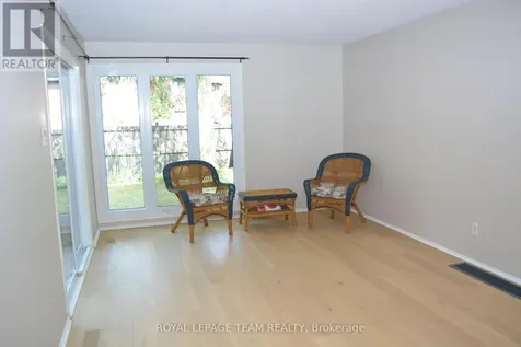 280 Mcclellan Road Ottawa ON K2H 8P8