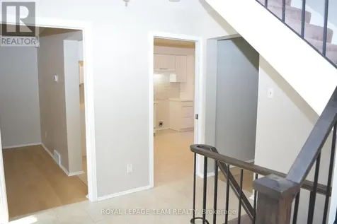 280 Mcclellan Road Ottawa ON K2H 8P8